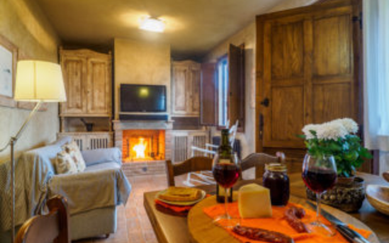 System.Collections.Generic.List`1[BluePillow.Application.SearchEngine.Dto.PhotoDto]?.ElementAt(1)?.Caption