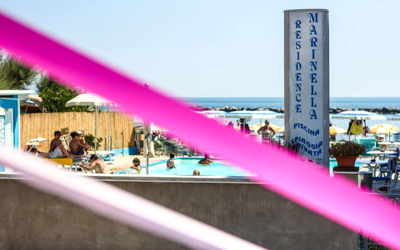 System.Collections.Generic.List`1[BluePillow.Application.SearchEngine.Dto.PhotoDto]?.ElementAt(3)?.Caption