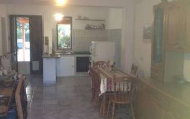 System.Collections.Generic.List`1[BluePillow.Application.SearchEngine.Dto.PhotoDto]?.ElementAt(2)?.Caption