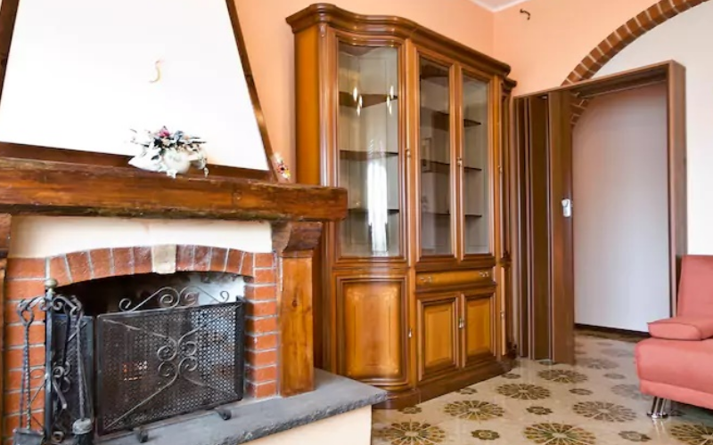 System.Collections.Generic.List`1[BluePillow.Application.SearchEngine.Dto.PhotoDto]?.ElementAt(3)?.Caption