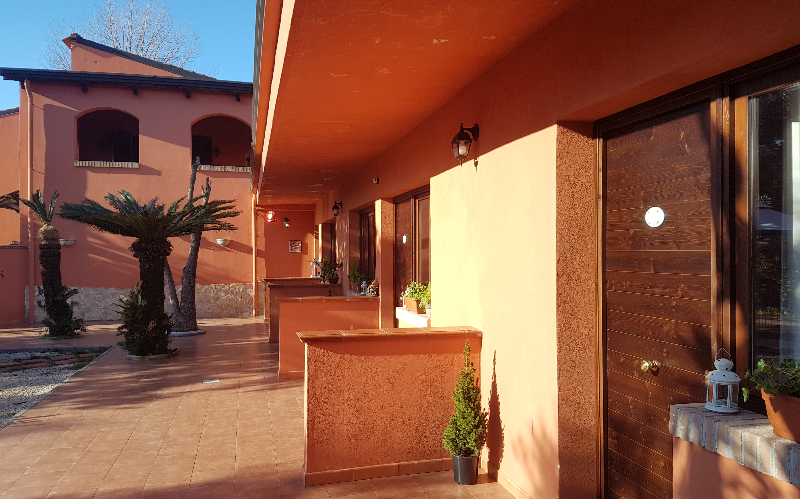 System.Collections.Generic.List`1[BluePillow.Application.SearchEngine.Dto.PhotoDto]?.ElementAt(2)?.Caption