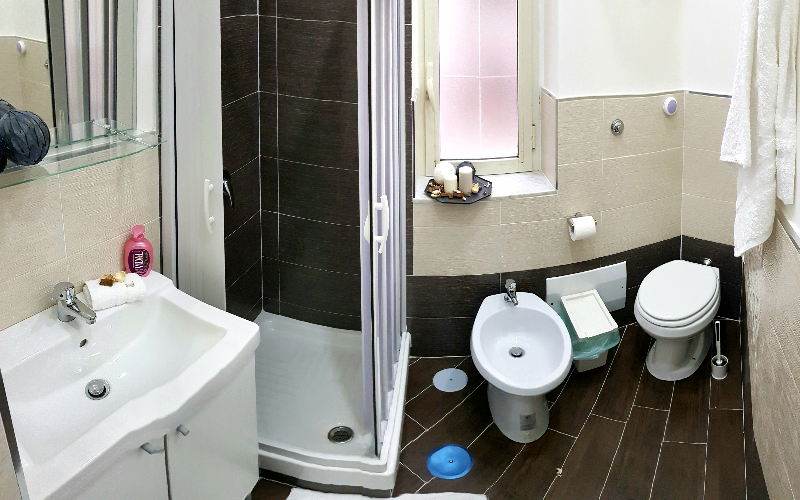 System.Collections.Generic.List`1[BluePillow.Application.SearchEngine.Dto.PhotoDto]?.ElementAt(2)?.Caption