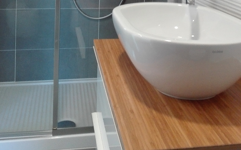 System.Collections.Generic.List`1[BluePillow.Application.SearchEngine.Dto.PhotoDto]?.ElementAt(2)?.Caption