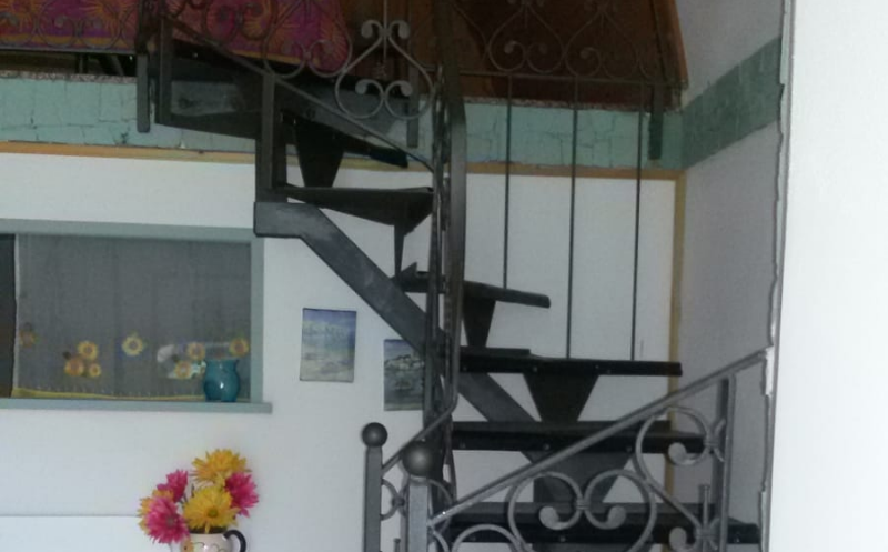 System.Collections.Generic.List`1[BluePillow.Application.SearchEngine.Dto.PhotoDto]?.ElementAt(2)?.Caption