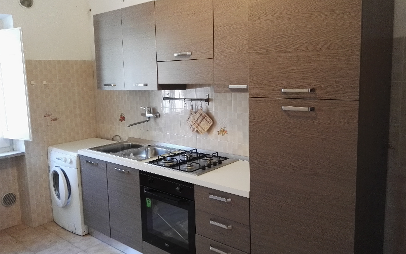 System.Collections.Generic.List`1[BluePillow.Application.SearchEngine.Dto.PhotoDto]?.ElementAt(1)?.Caption