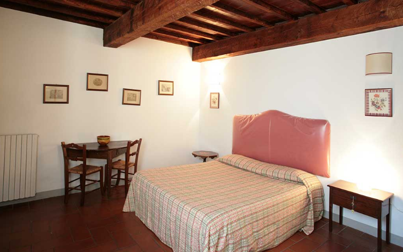 System.Collections.Generic.List`1[BluePillow.Application.SearchEngine.Dto.PhotoDto]?.ElementAt(2)?.Caption