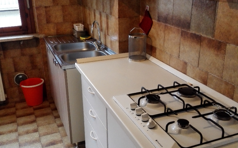 System.Collections.Generic.List`1[BluePillow.Application.SearchEngine.Dto.PhotoDto]?.ElementAt(2)?.Caption