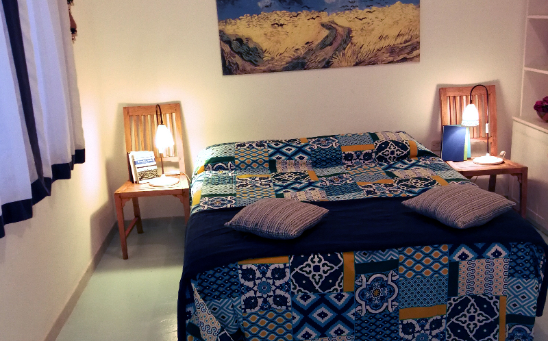 System.Collections.Generic.List`1[BluePillow.Application.SearchEngine.Dto.PhotoDto]?.ElementAt(2)?.Caption