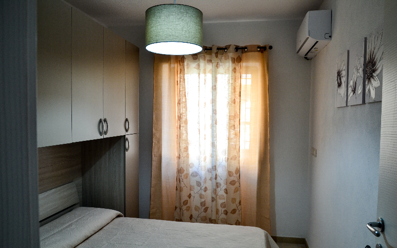 System.Collections.Generic.List`1[BluePillow.Application.SearchEngine.Dto.PhotoDto]?.ElementAt(3)?.Caption