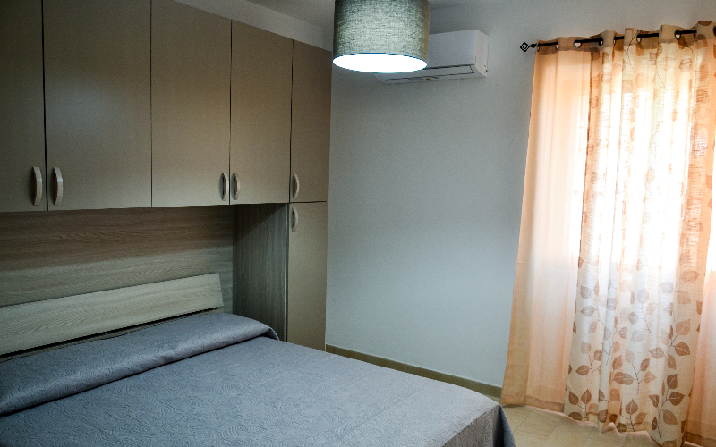 System.Collections.Generic.List`1[BluePillow.Application.SearchEngine.Dto.PhotoDto]?.ElementAt(2)?.Caption