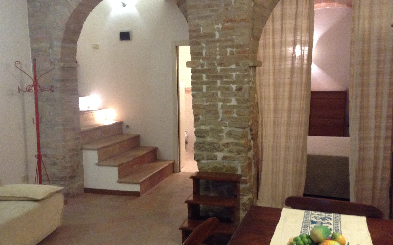 System.Collections.Generic.List`1[BluePillow.Application.SearchEngine.Dto.PhotoDto]?.ElementAt(2)?.Caption