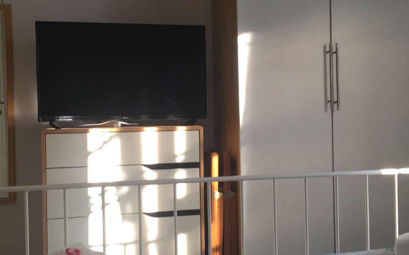 System.Collections.Generic.List`1[BluePillow.Application.SearchEngine.Dto.PhotoDto]?.ElementAt(2)?.Caption