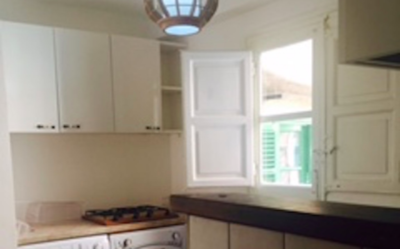 System.Collections.Generic.List`1[BluePillow.Application.SearchEngine.Dto.PhotoDto]?.ElementAt(2)?.Caption