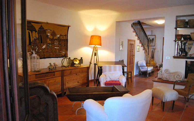 System.Collections.Generic.List`1[BluePillow.Application.SearchEngine.Dto.PhotoDto]?.ElementAt(3)?.Caption