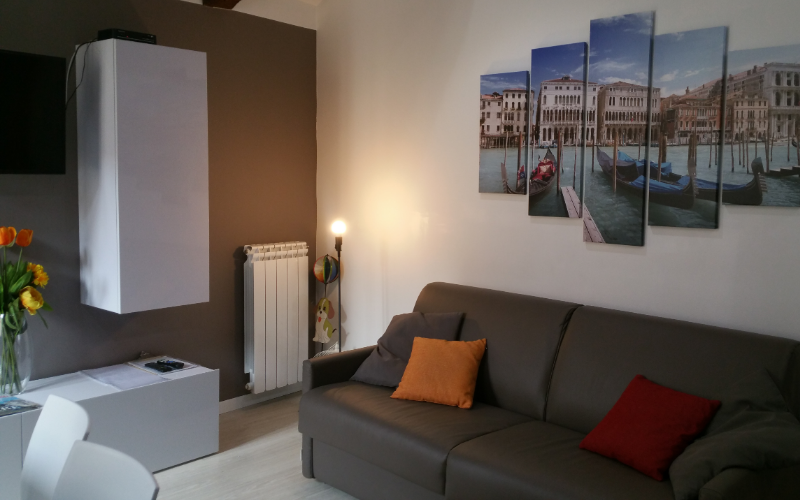 System.Collections.Generic.List`1[BluePillow.Application.SearchEngine.Dto.PhotoDto]?.ElementAt(0)?.Caption