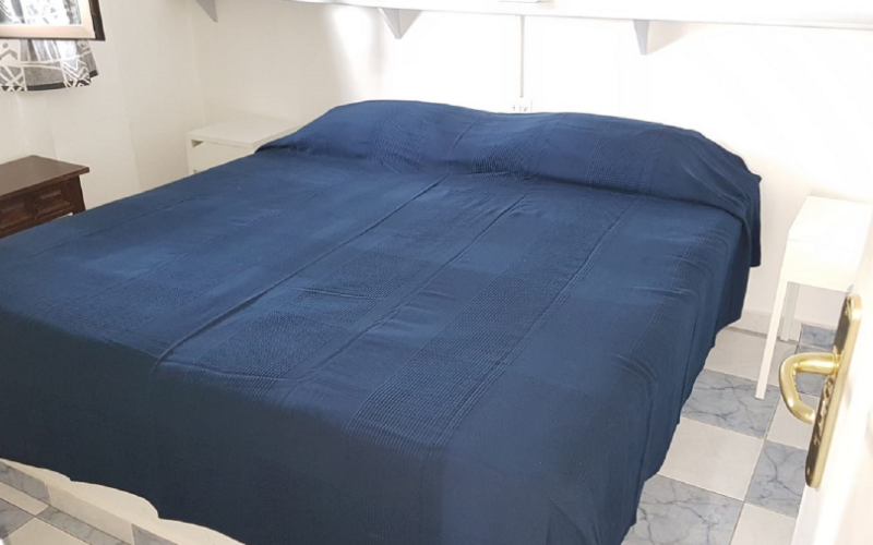 System.Collections.Generic.List`1[BluePillow.Application.SearchEngine.Dto.PhotoDto]?.ElementAt(3)?.Caption