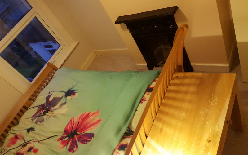 System.Collections.Generic.List`1[BluePillow.Application.SearchEngine.Dto.PhotoDto]?.ElementAt(2)?.Caption