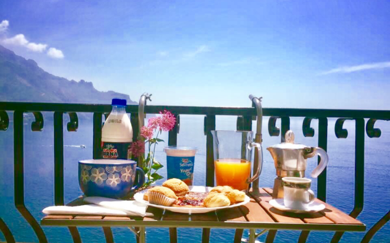 System.Collections.Generic.List`1[BluePillow.Application.SearchEngine.Dto.PhotoDto]?.ElementAt(0)?.Caption