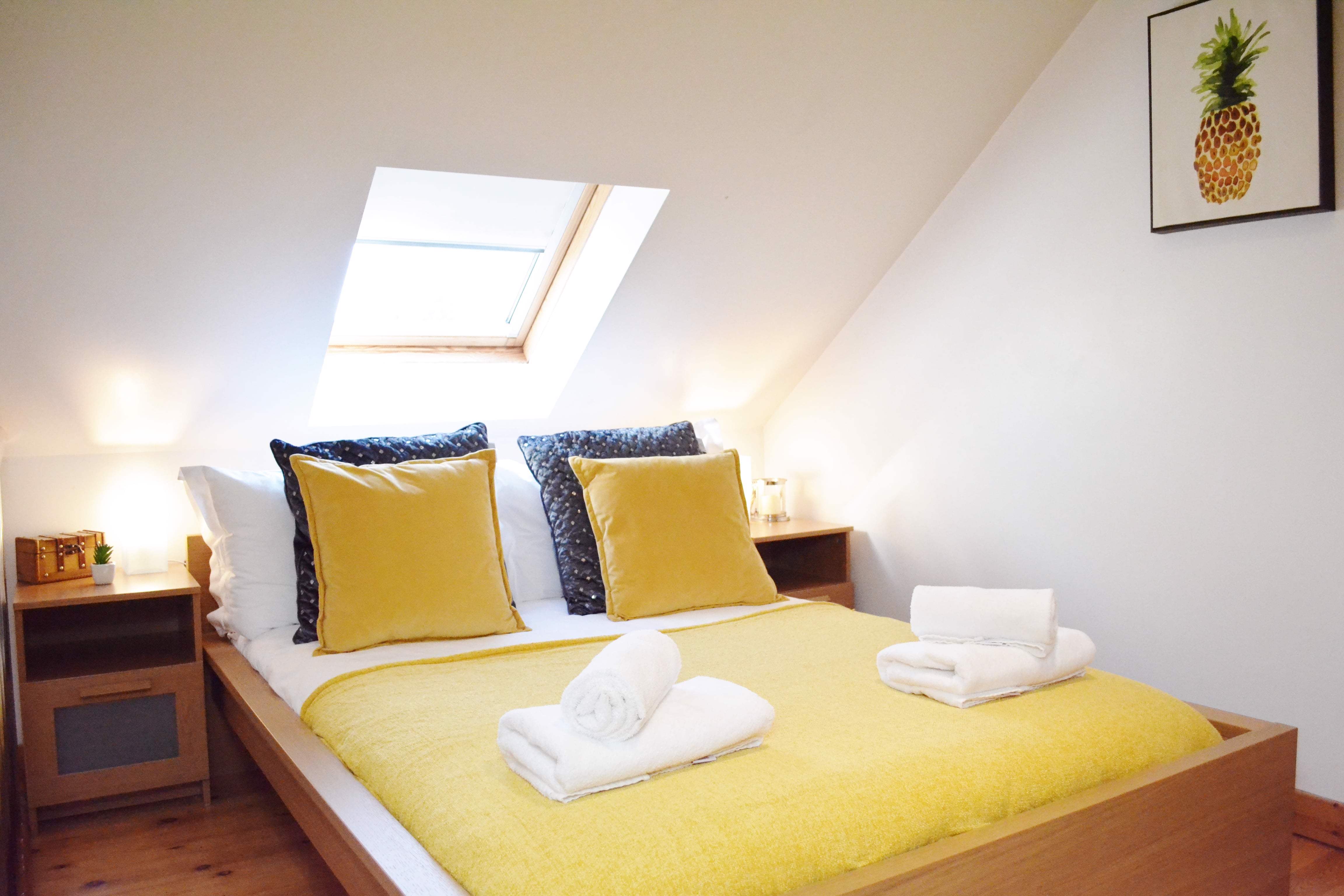 System.Collections.Generic.List`1[BluePillow.Application.SearchEngine.Dto.PhotoDto]?.ElementAt(0)?.Caption