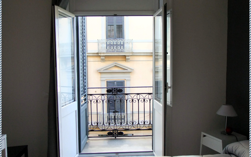 System.Collections.Generic.List`1[BluePillow.Application.SearchEngine.Dto.PhotoDto]?.ElementAt(2)?.Caption