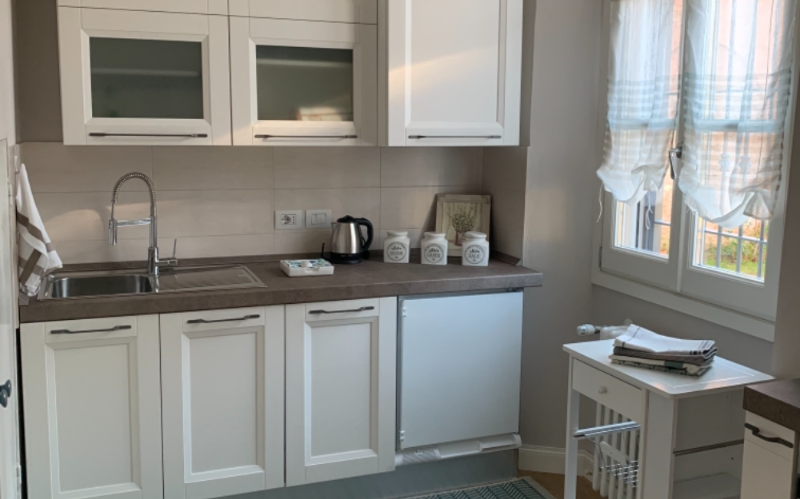 System.Collections.Generic.List`1[BluePillow.Application.SearchEngine.Dto.PhotoDto]?.ElementAt(2)?.Caption