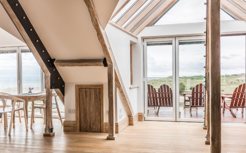 System.Collections.Generic.List`1[BluePillow.Application.SearchEngine.Dto.PhotoDto]?.ElementAt(3)?.Caption