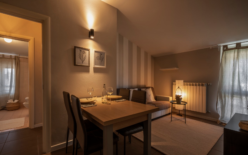 System.Collections.Generic.List`1[BluePillow.Application.SearchEngine.Dto.PhotoDto]?.ElementAt(0)?.Caption