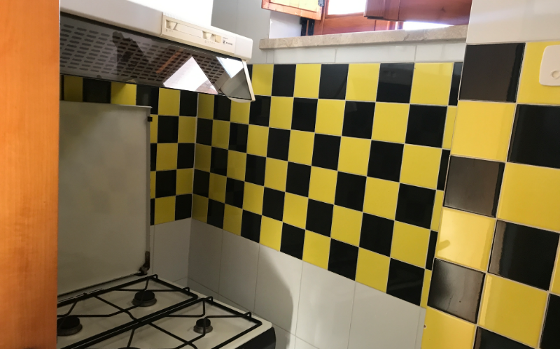 System.Collections.Generic.List`1[BluePillow.Application.SearchEngine.Dto.PhotoDto]?.ElementAt(1)?.Caption