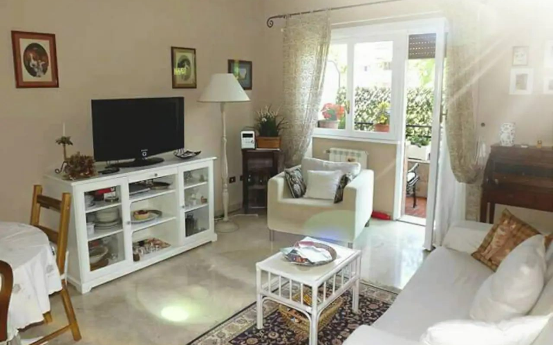 Christin's Home in St. Peter's