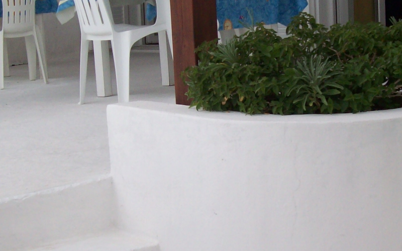 System.Collections.Generic.List`1[BluePillow.Application.SearchEngine.Dto.PhotoDto]?.ElementAt(2)?.Caption