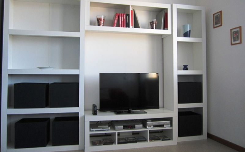 System.Collections.Generic.List`1[BluePillow.Application.SearchEngine.Dto.PhotoDto]?.ElementAt(1)?.Caption