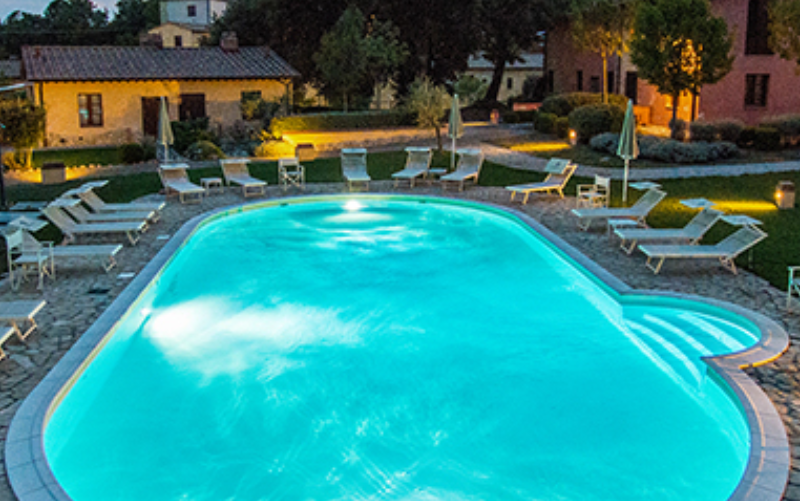 System.Collections.Generic.List`1[BluePillow.Application.SearchEngine.Dto.PhotoDto]?.ElementAt(3)?.Caption