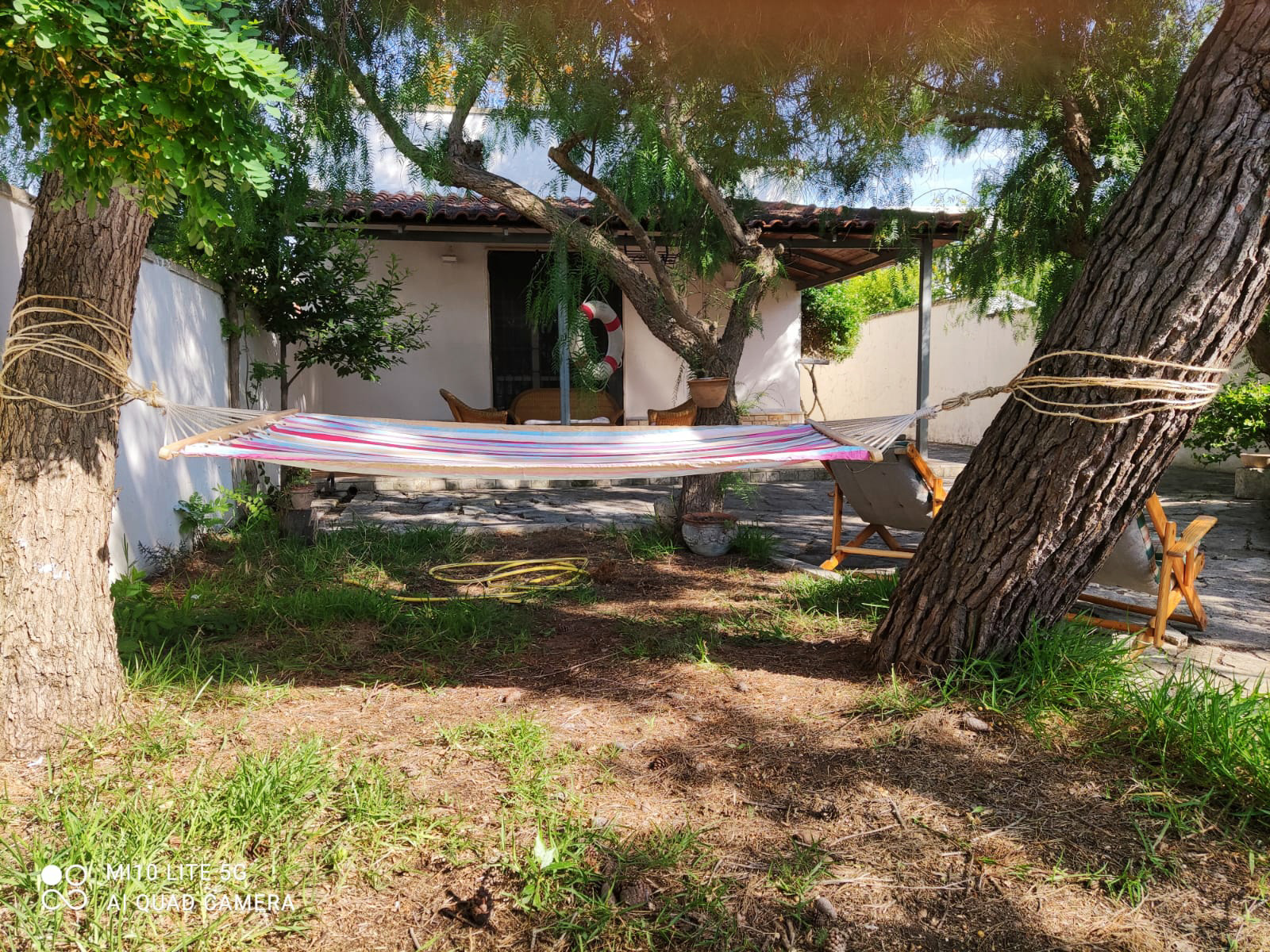 System.Collections.Generic.List`1[BluePillow.Application.SearchEngine.Dto.PhotoDto]?.ElementAt(1)?.Caption