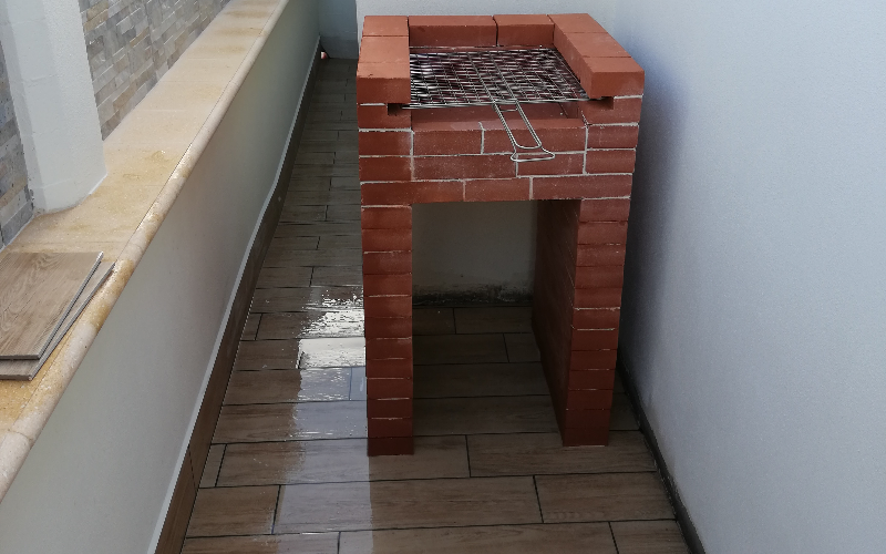 System.Collections.Generic.List`1[BluePillow.Application.SearchEngine.Dto.PhotoDto]?.ElementAt(2)?.Caption