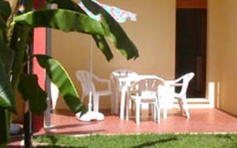 System.Collections.Generic.List`1[BluePillow.Application.SearchEngine.Dto.PhotoDto]?.ElementAt(2)?.Caption