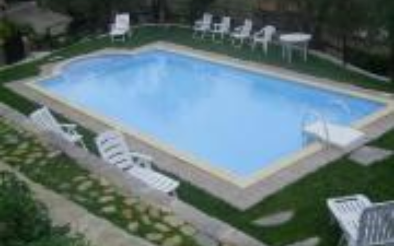 System.Collections.Generic.List`1[BluePillow.Application.SearchEngine.Dto.PhotoDto]?.ElementAt(0)?.Caption