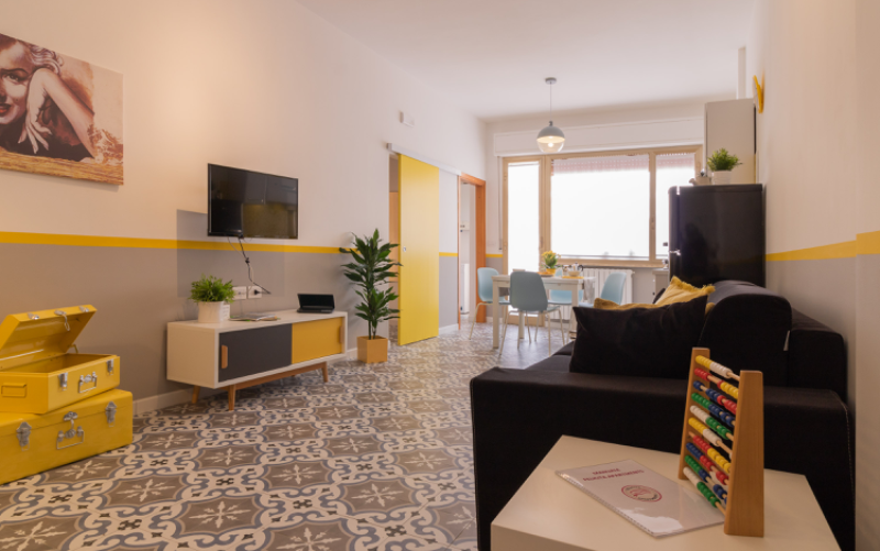 System.Collections.Generic.List`1[BluePillow.Application.SearchEngine.Dto.PhotoDto]?.ElementAt(0)?.Caption