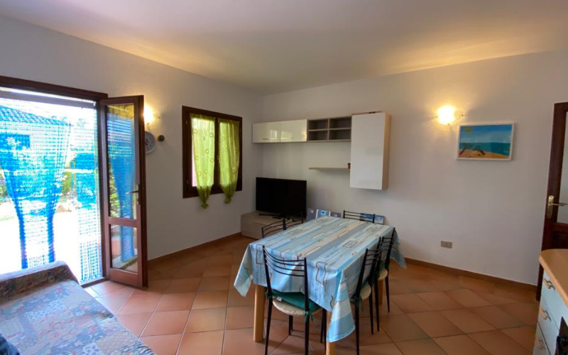 System.Collections.Generic.List`1[BluePillow.Application.SearchEngine.Dto.PhotoDto]?.ElementAt(1)?.Caption