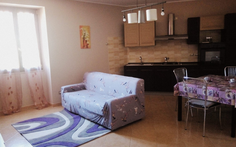 System.Collections.Generic.List`1[BluePillow.Application.SearchEngine.Dto.PhotoDto]?.ElementAt(2)?.Caption