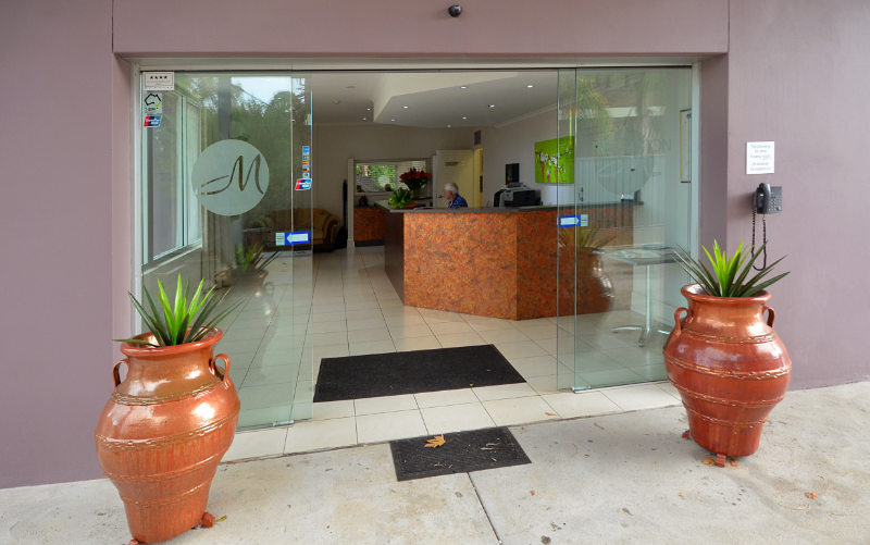 System.Collections.Generic.List`1[BluePillow.Application.SearchEngine.Dto.PhotoDto]?.ElementAt(2)?.Caption