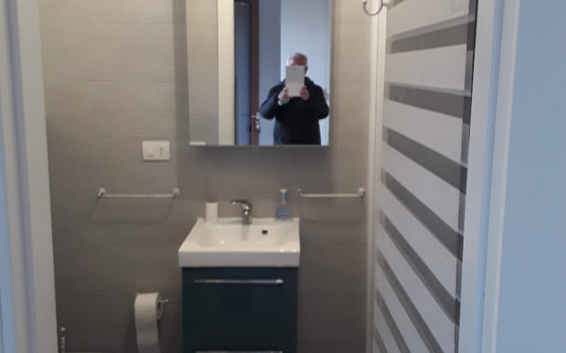 System.Collections.Generic.List`1[BluePillow.Application.SearchEngine.Dto.PhotoDto]?.ElementAt(3)?.Caption