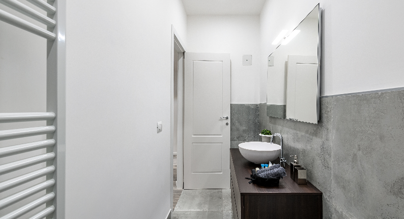 System.Collections.Generic.List`1[BluePillow.Application.SearchEngine.Dto.PhotoDto]?.ElementAt(3)?.Caption