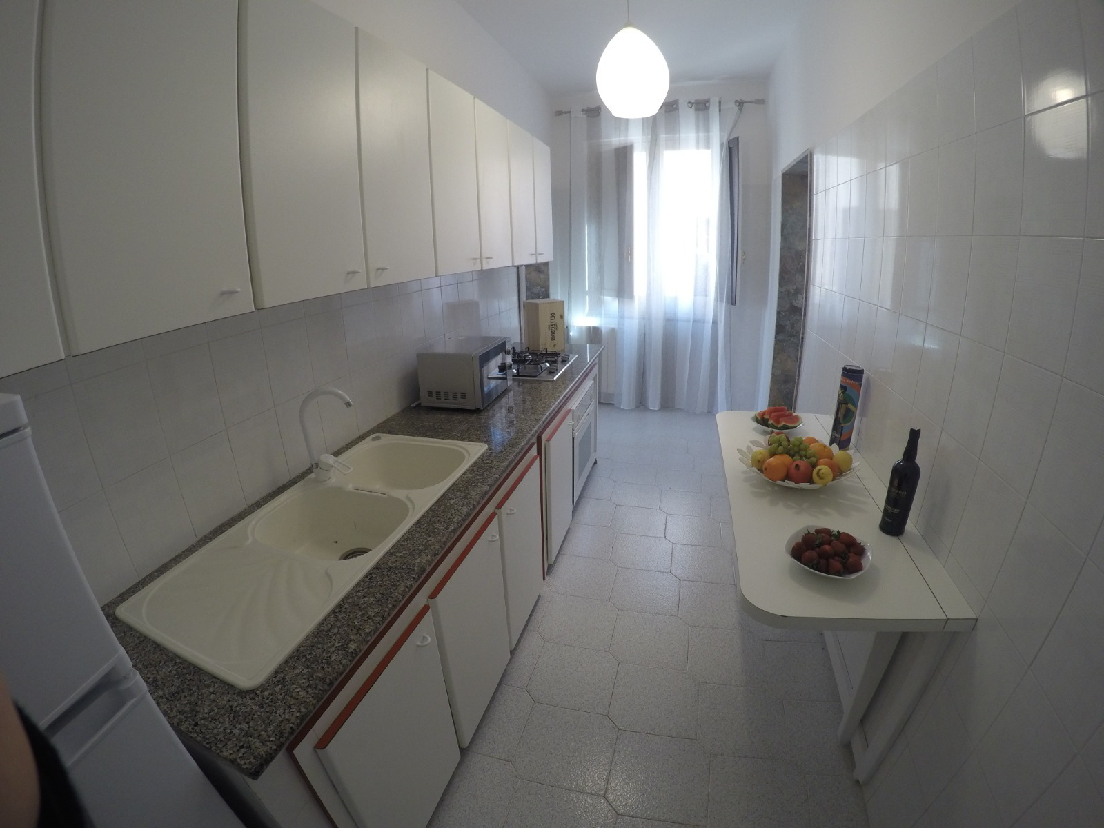 System.Collections.Generic.List`1[BluePillow.Application.SearchEngine.Dto.PhotoDto]?.ElementAt(2)?.Caption