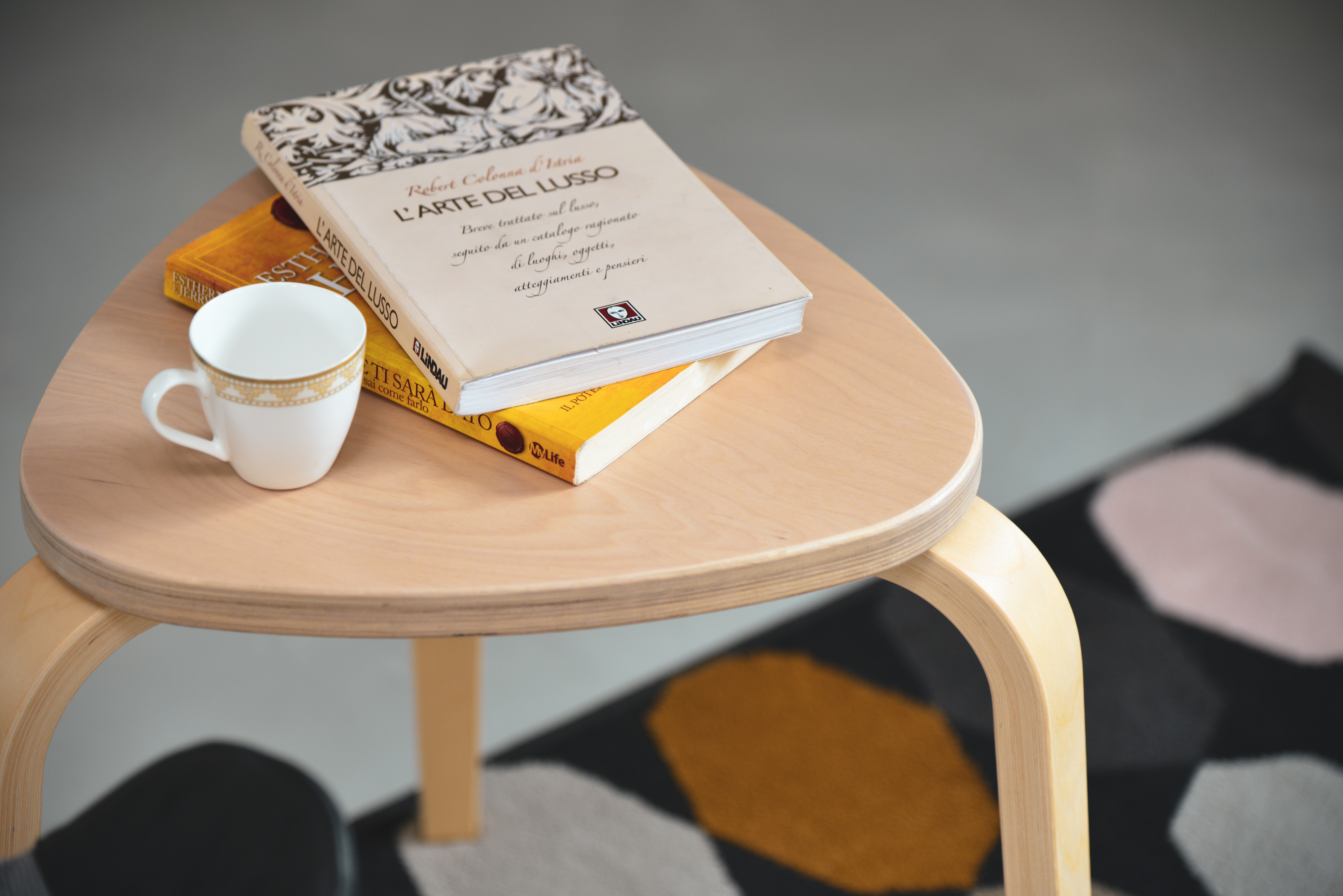 System.Collections.Generic.List`1[BluePillow.Application.SearchEngine.Dto.PhotoDto]?.ElementAt(2)?.Caption