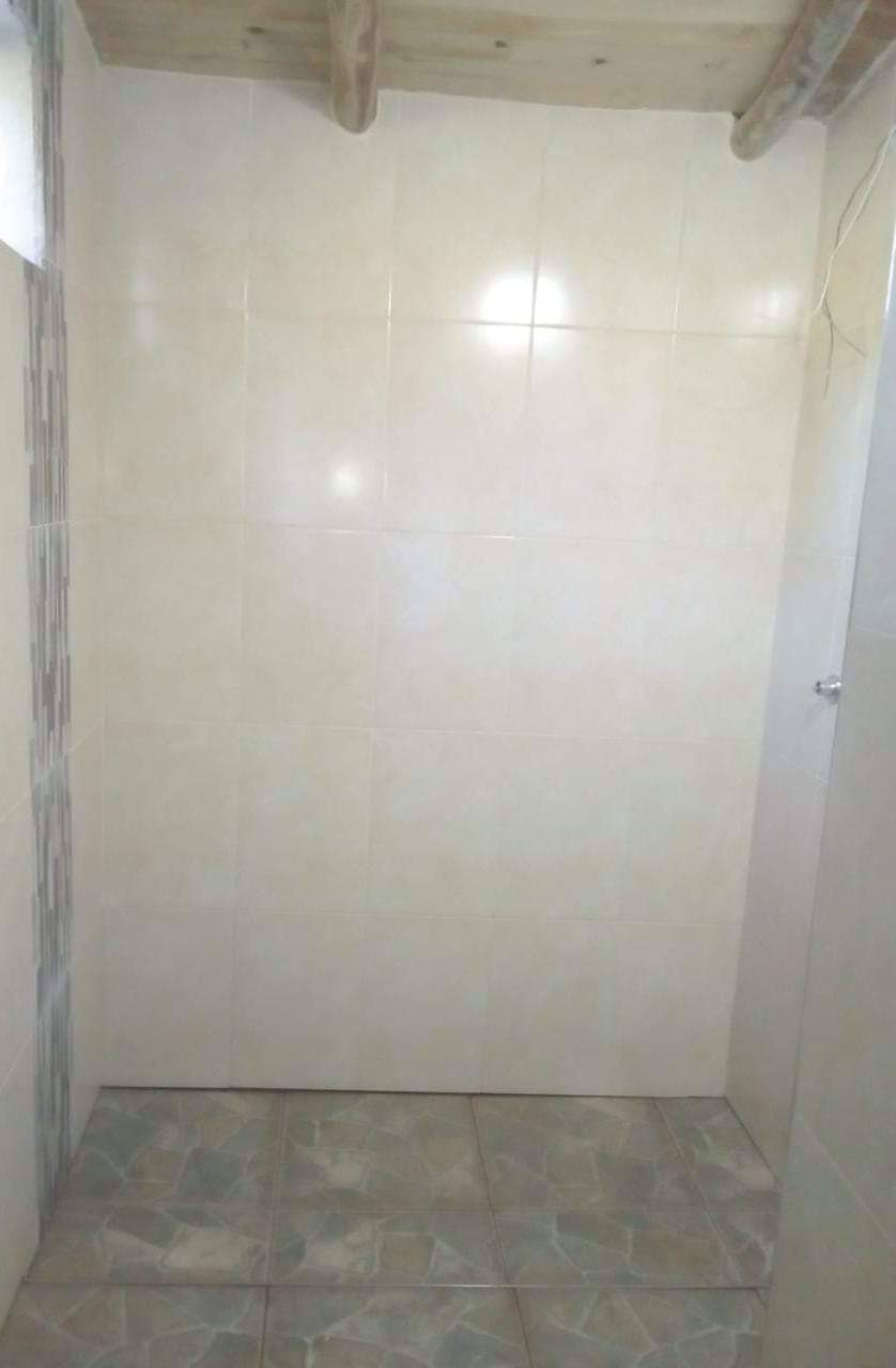 System.Collections.Generic.List`1[BluePillow.Application.SearchEngine.Dto.PhotoDto]?.ElementAt(3)?.Caption