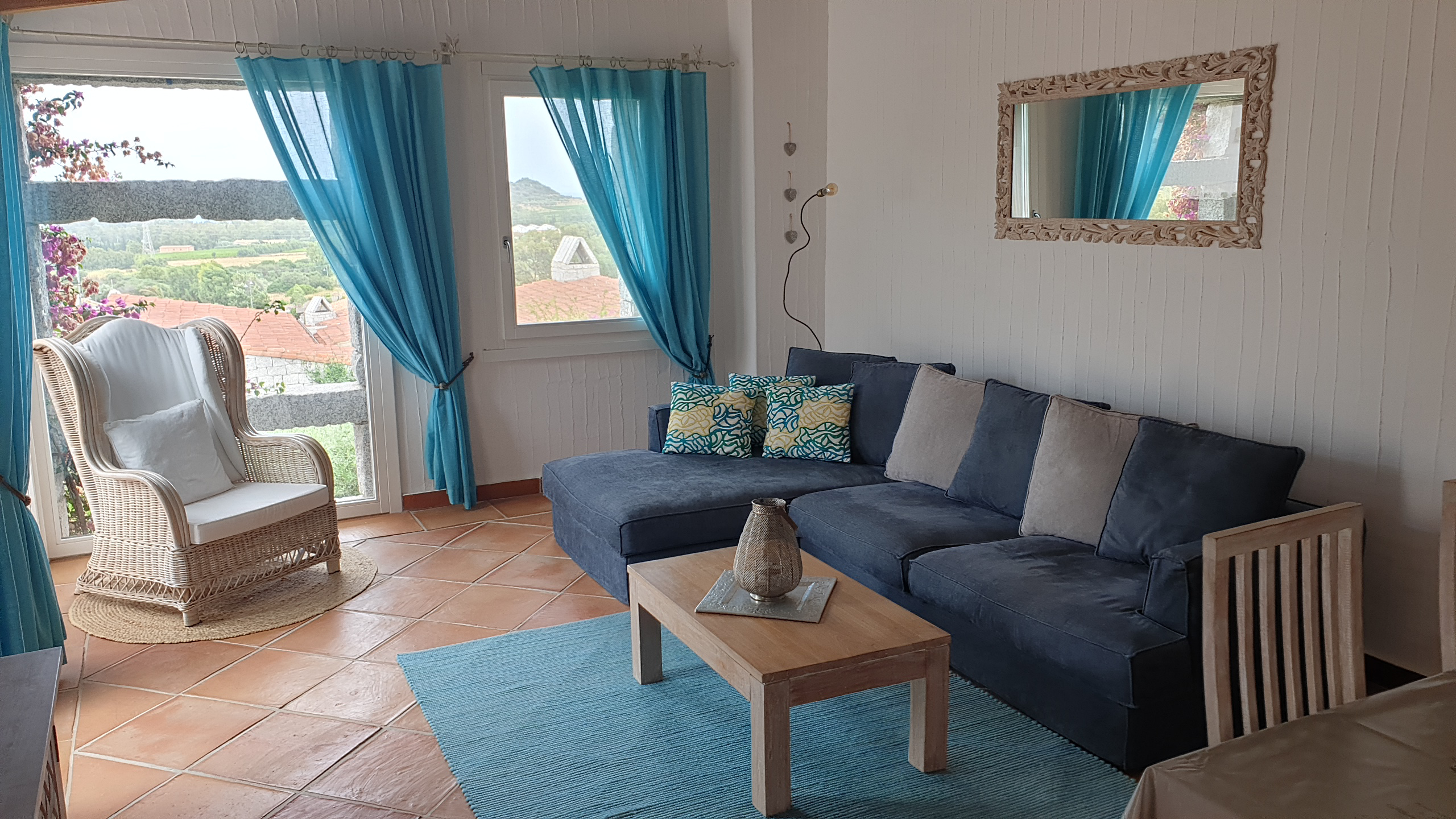 System.Collections.Generic.List`1[BluePillow.Application.SearchEngine.Dto.PhotoDto]?.ElementAt(3)?.Caption