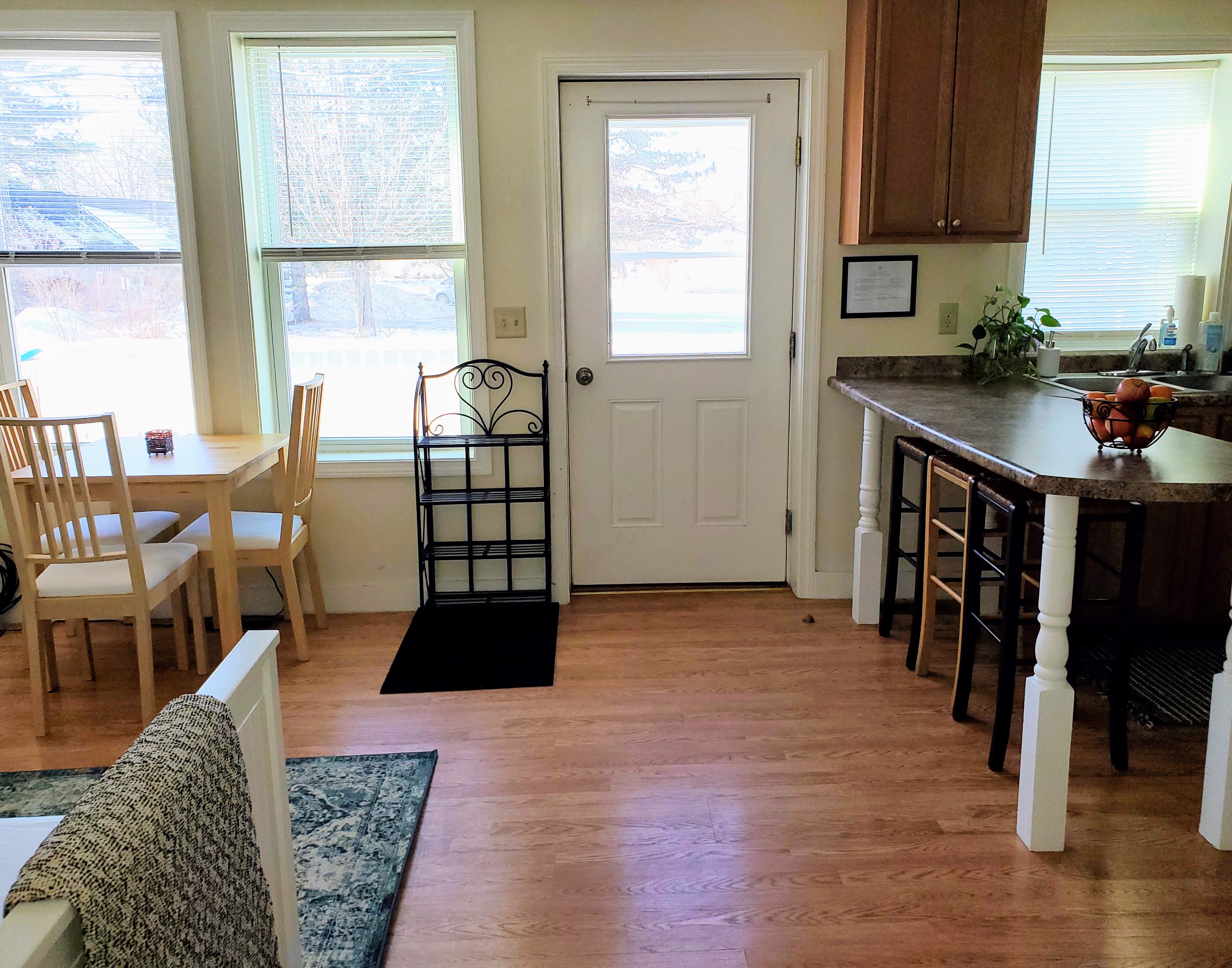 System.Collections.Generic.List`1[BluePillow.Application.SearchEngine.Dto.PhotoDto]?.ElementAt(2)?.Caption