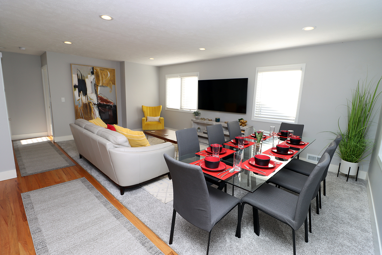 System.Collections.Generic.List`1[BluePillow.Application.SearchEngine.Dto.PhotoDto]?.ElementAt(0)?.Caption