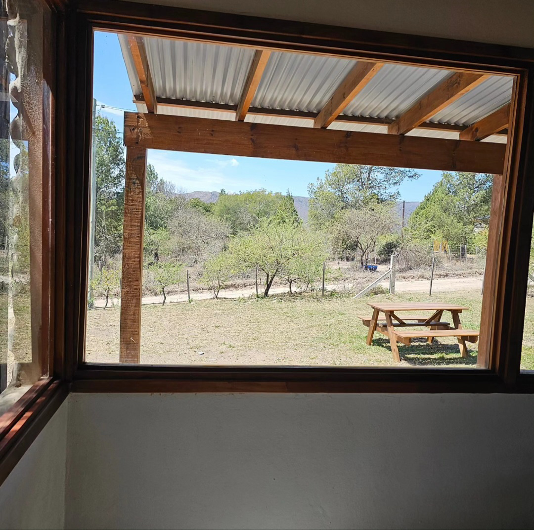 System.Collections.Generic.List`1[BluePillow.Application.SearchEngine.Dto.PhotoDto]?.ElementAt(3)?.Caption