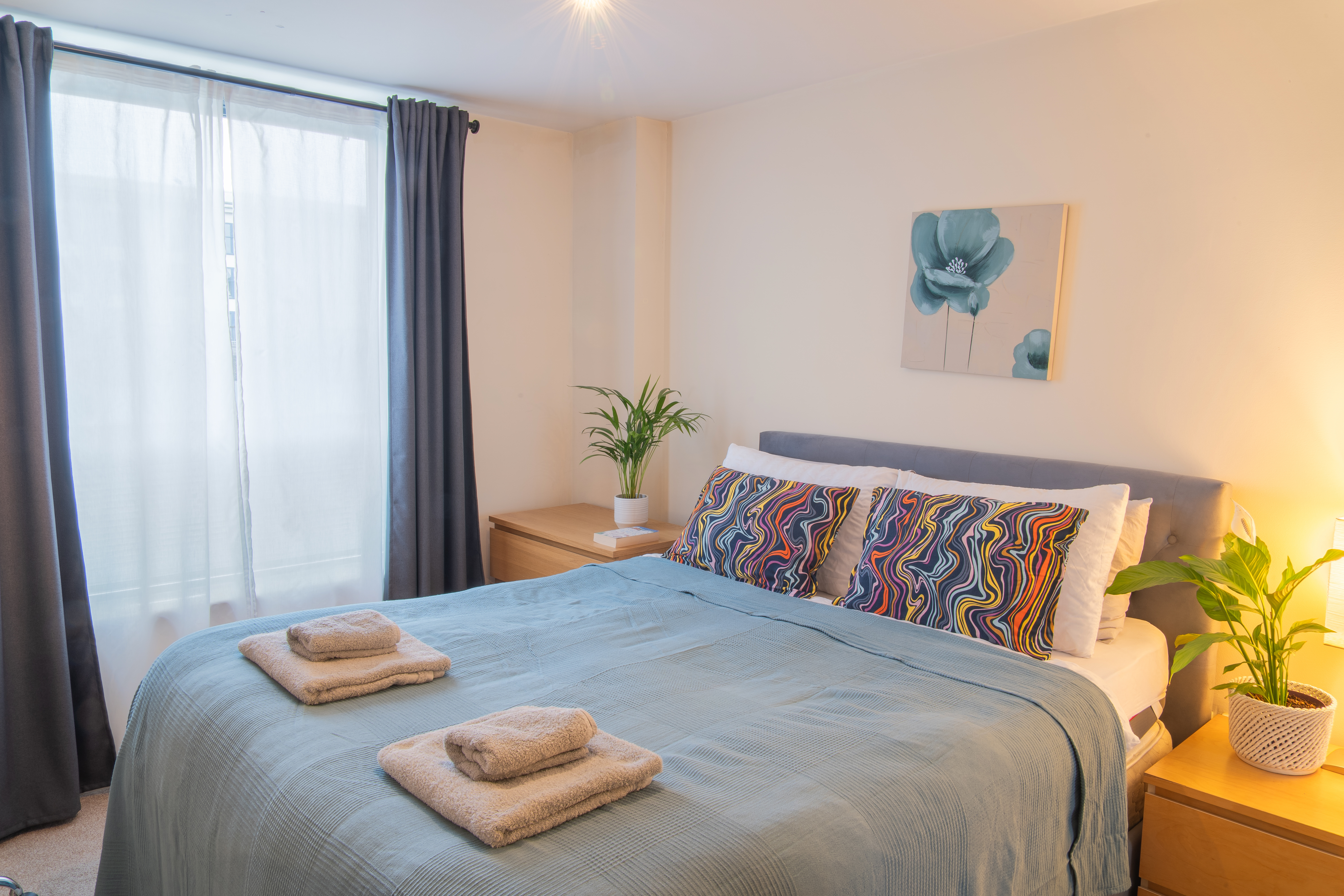 System.Collections.Generic.List`1[BluePillow.Application.SearchEngine.Dto.PhotoDto]?.ElementAt(1)?.Caption